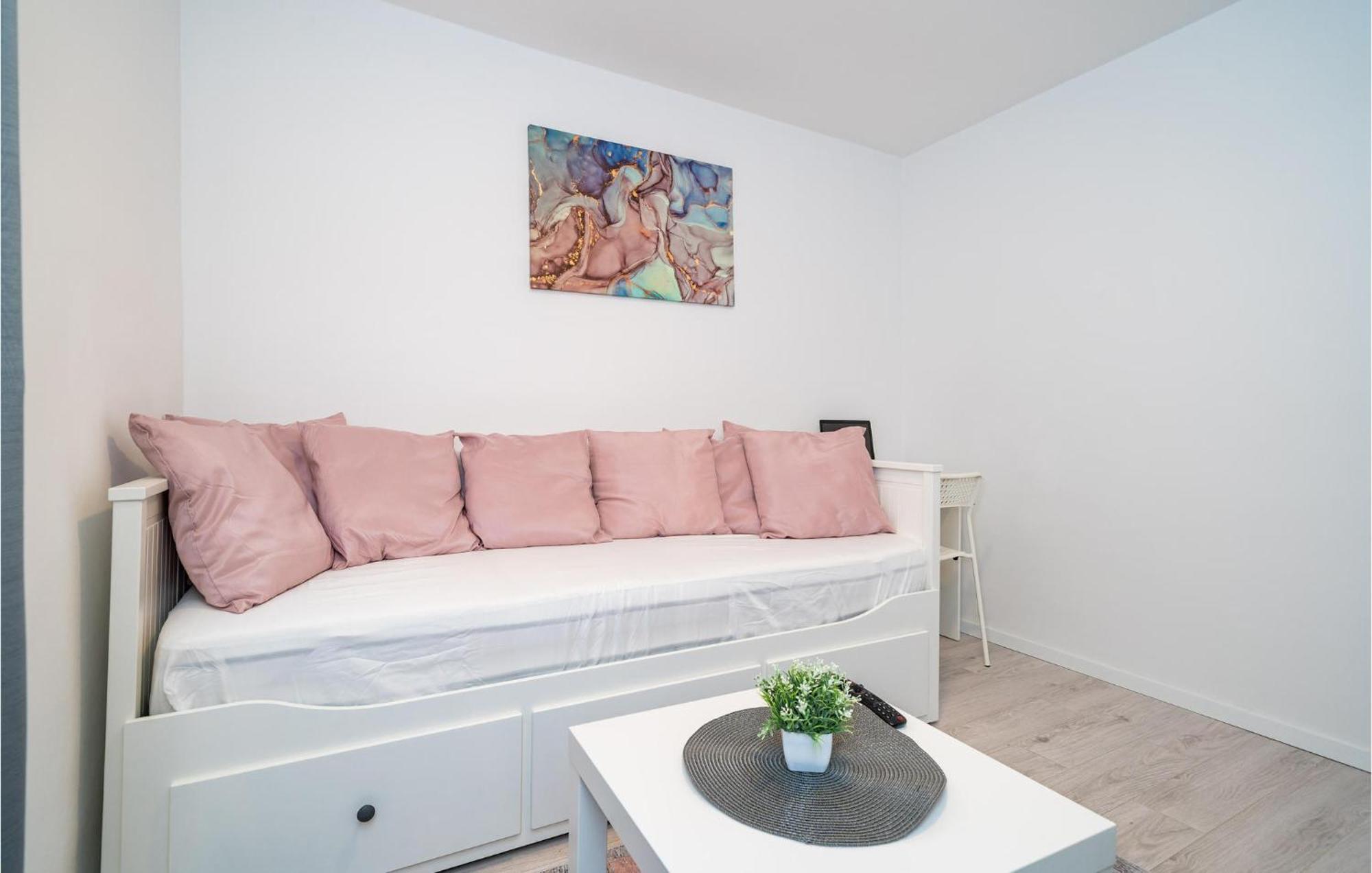Nice Apartment In Dubrovnik With Kitchen Ngoại thất bức ảnh